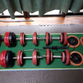 プラスチックダンベル売れました💦