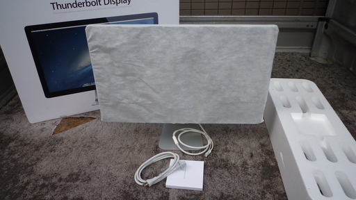 新品のthunderbolt display