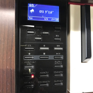 超お薦め品‼️美品‼️ヤマハ電子ピアノ SCLP-5450 