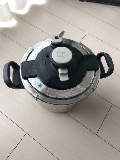 【美品】ティファール圧力鍋