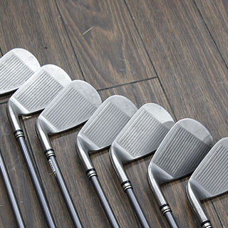 札幌 ダンロップ XXIO/ゼクシオ 7 2012 5-9 P,A アイアン7本セット MP700 硬さR ゴルフクラブ
