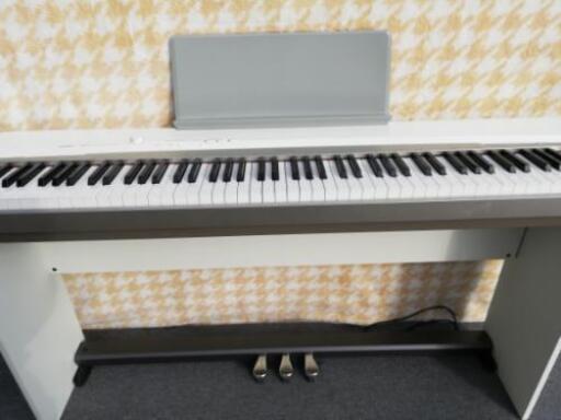 CASIO 電子ピアノPX-130 WE