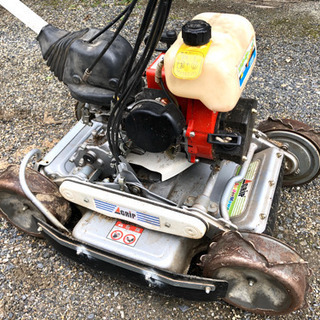 オーレック スパイモアsp850a 4WD 斜面刈 自走式畦草刈機 SP850A