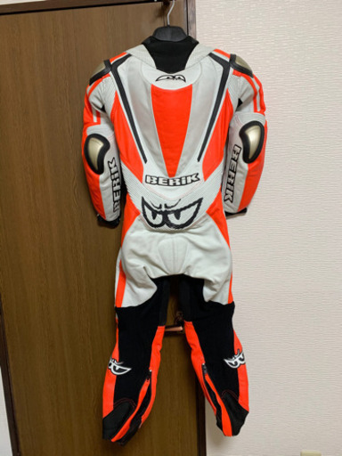 ベリックレーシングスーツXXS美品☆ | diyfishblogs.com