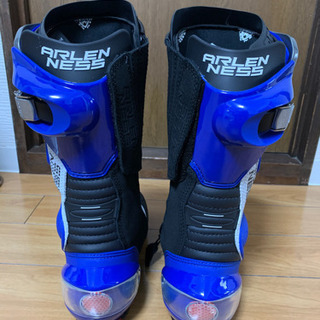 アレンネスレーシングブーツ４０美品☆