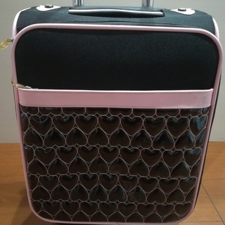 スーツケース　機内持ち込みＯＫサイズ  バッグ　カバン