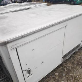 見本品　ミニ　コンテナ　美品　箱　物置　断熱材あり　綺麗　現物確認可能