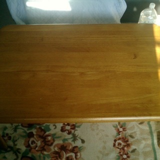 折り畳み式木製テーブル(引き取り限定)