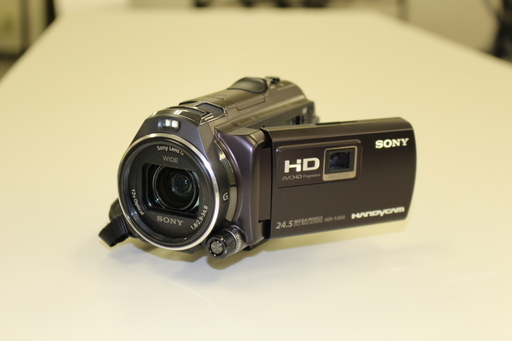 [只今、取引中]  デジタルHDビデオカメラレコーダー   HDR-PJ800