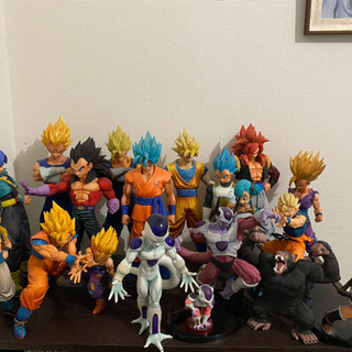 ドラゴンボールフィギュア一式売ります！