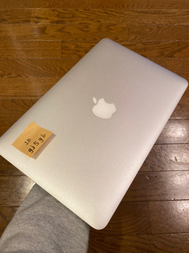 【早い方優先】MacBook Air Mid2011