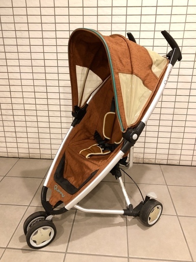 大幅値引しました！ ベビーカー Quinny ZAPP（折畳み・専用バック付）＋ エクストラシートがセットでお得！