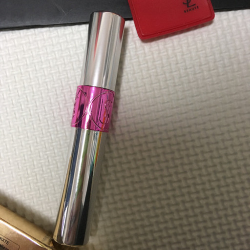 イヴ サンローラン ヴォリュプテ ティントインオイル No 21 ブレイクマイ Cth1995 葛飾のメイクアップの中古あげます 譲ります ジモティーで不用品の処分 イヴ サンローラン ヴォリュプテ ティントインオイル No 21 ブレイクマイ Cth1995 葛飾のメイクアップの中古あげます 譲ります ジモティーで不用品の処分