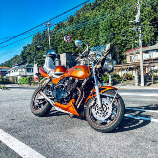 ヤマハ XJR400 4HM