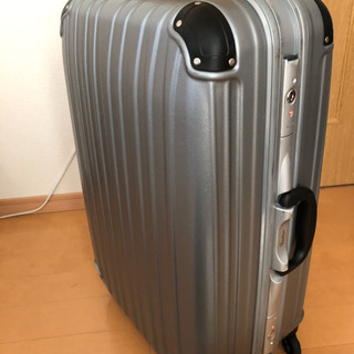 美品スーツケース　Beatas ビータス BH-F1000 Mサ...