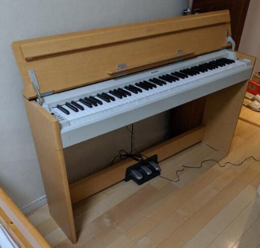 YAMAHA 電子ピアノ