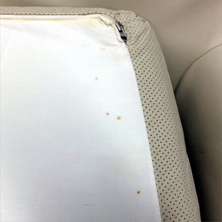 ▶シングルソファ ラウンジチェア オットマン付き B&B Italia METROPOLITAN  本革 ホワイト系 ペイペイ対応 札幌市西区西野