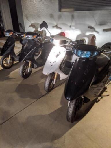 HONDA　ＺＸ AF35　人気の白　２ストDio　規制前　バイク前期１台、中期3台　実働　ZR　スクーター