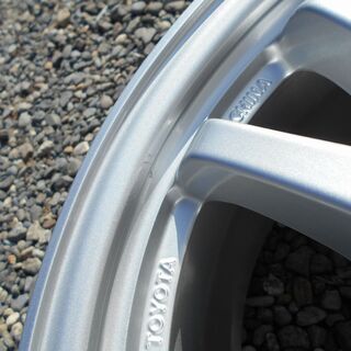 ◎全国発送対応いたします◎納車前外し トヨタ純正 50プリウス 15インチ 6.5J +40 100-5H キャップ付【新車外し ZVW51 ZVW55 Aプレミア スタッドレス ZVW30 車検】