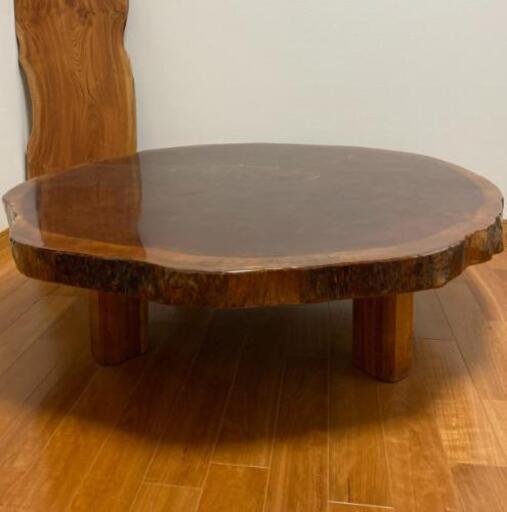 国内外の人気！ 珍しい一枚板！！【中古】ローテーブル　天然木　無垢材　座卓 座卓、ローテーブル
