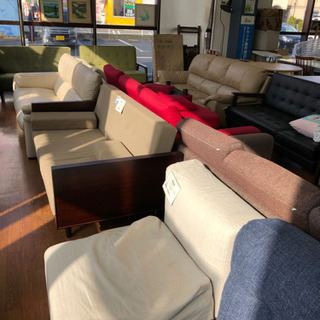 ゆったり寛げる3人掛けソファー♪