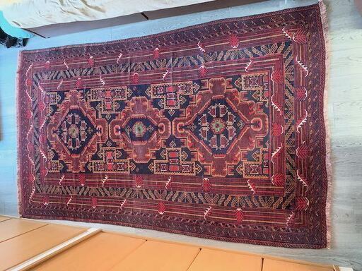 アンティーク　アダラスガン製絨毯　手織カーペット　242cm  x 150cm
