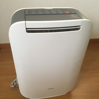 TOSHIBA 除湿乾燥機　2012年製　取り扱い説明書付き