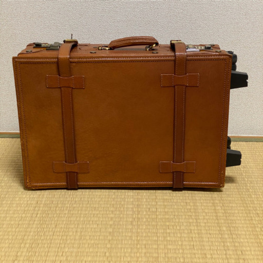 オシャレな豚革キャリーケース うさぎ 元住吉のバッグ アタッシュケース の中古あげます 譲ります ジモティーで不用品の処分