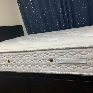 ダブルベット　シモンズ　