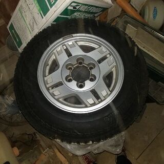ランドクルーザー70 6穴　純正ホイールセット