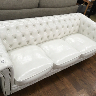 VINCENT 3人掛けスタッズソファー