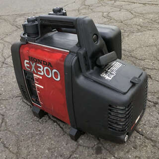整備済 非常時等に ホンダ 300W 外部タンク付 防音 卸売 小型軽量 34.4  
