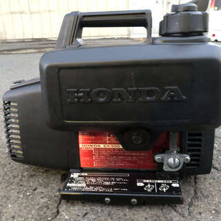 整備済 非常時等に ホンダ 300W 防音 小型軽量 34.4cc インバーター