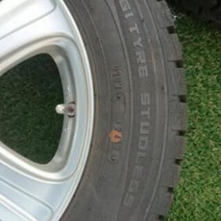 スタッドレスタイヤ 2017年製 14インチ