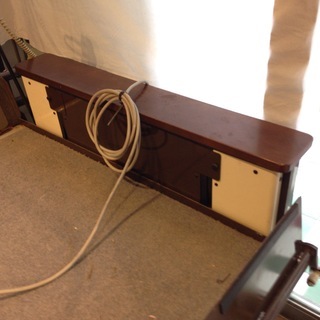 値下げ！□Z645□車椅子用電動昇降機 イウラ UD-400 玄関 車イス 屋内専用