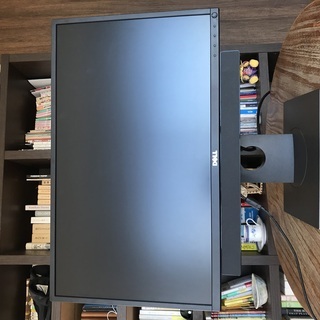 セール Dell モニター23.8インチ 専用スピーカサウンドバー付き