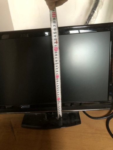古めのテレビです。
