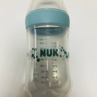 NUK哺乳瓶　未使用品