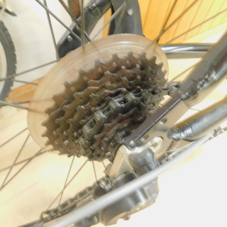 【エコプラス小倉南店】ルイガノ LGS-CA 24段変速 クロスバイク ブラック 中古美品 スタッフ向井おすすめ !! 自転車 通勤 通学 チャリ スポーツ車 ロードバイク MTB クロス アルミ フレーム 福岡 北九州 小倉 南 湯川 中古 