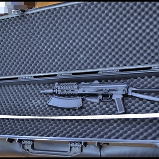 中古 大型ガンケース ハードケース キャスター付き 長さ 135cm 2丁収納