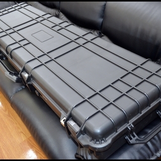 中古 大型ガンケース ハードケース キャスター付き 長さ 135cm 2丁収納
