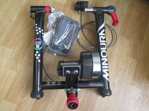 MINOURA　固定ローラー　LR760　中古品