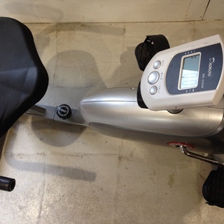 ★1230★ダイコー(DAIKO)　フィットネスバイク　電動マグネット式 　8段階負荷 リカンベントバイク 家庭用 DK-8304R 