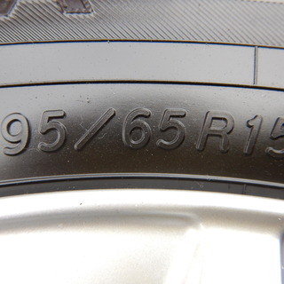 Ｒａｖｒｉｏｎ　１５インチ　スタッドレス　ノア、ＶＯＸＹ，ステップＷ