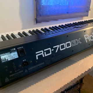 Roland RD-700GX ステージピアノ