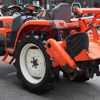 【SOLD OUT】クボタ トラクター KL25 25馬力 パワステ 自動水平 オートヒッチ Uシフト SOLD OUT】クボタ トラクター KL25 25馬力 パワステ 自動水平 オート