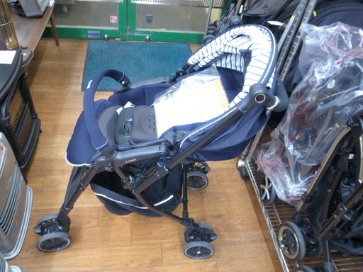 コンビ メチャカルハンディオート4キャス エッグショック【モノ市場