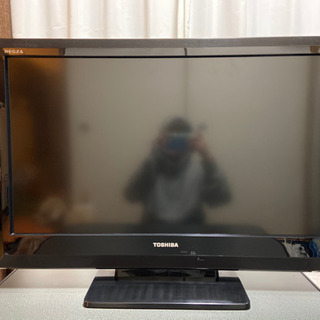 TOSHIBA  REGZA 32型　液晶テレビ