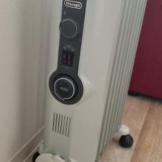 〘 暖房器具〙デロンギオイルヒーター〘 引取希望〙 