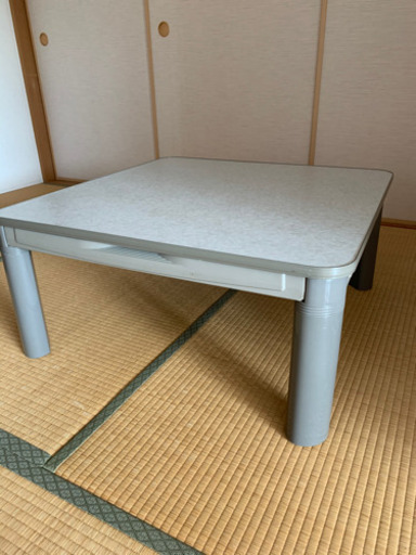 こたつ（取引中）